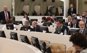 Izjašnjavanje: Hoće li biti usvojene izmjene Izbornog zakona koje predlaže SDP